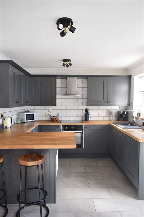 Best kitchen renovation swindon  BBB Rating: A+